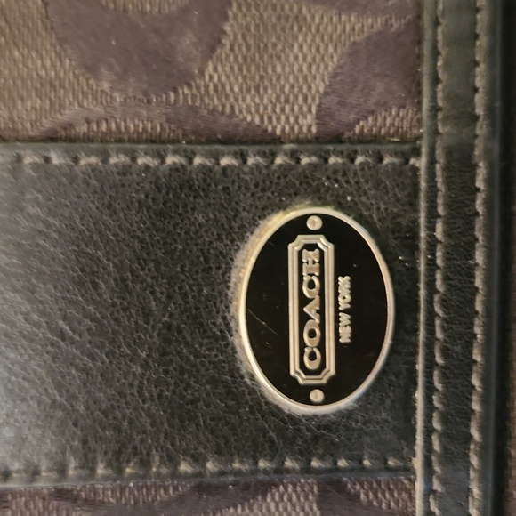 Coach Wallet - Picture 2 of 4